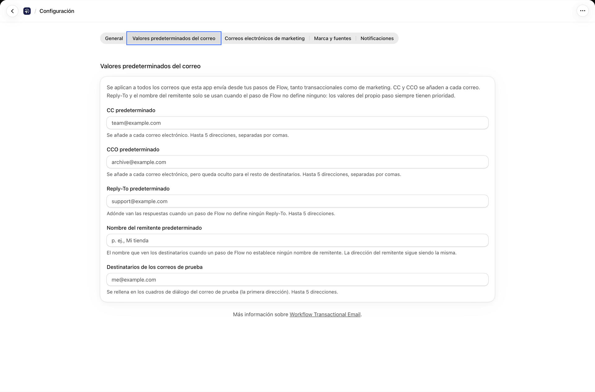 La pestaña «Valores predeterminados del correo electrónico», con los valores predeterminados de CC, CCO, «Responder a», nombre del remitente y destinatarios de prueba del correo electrónico