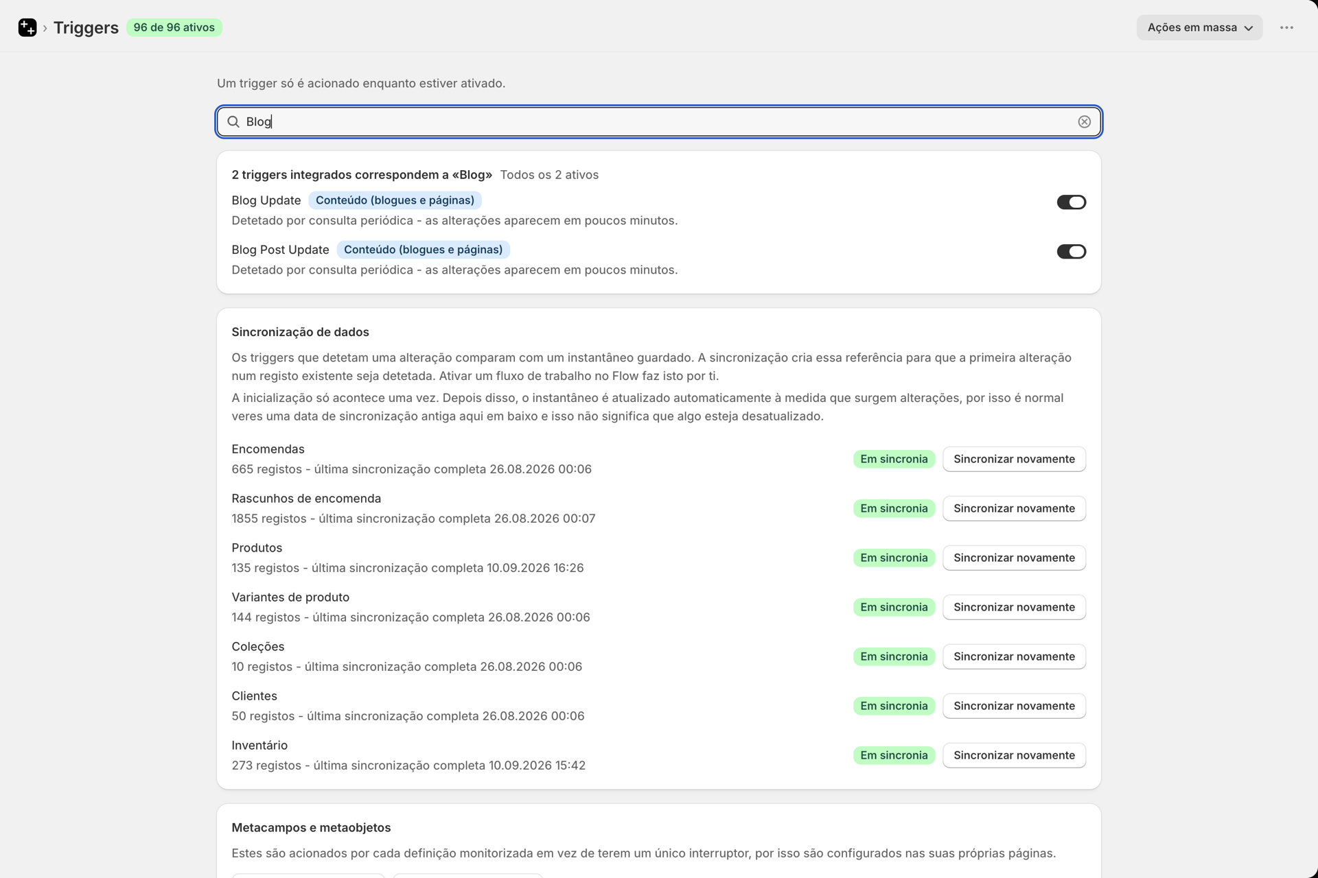 A página «Gatilhos» foi pesquisada por «Blog», com a opção «Atualização de publicação no blogue» ativada